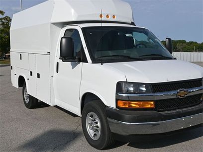 New 2025 Chevrolet Express 3500 w/ Power Convenience Package