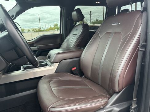 Used 2017 Ford F250 Platinum w/ Platinum Ultimate Package AWD/4WD image 11