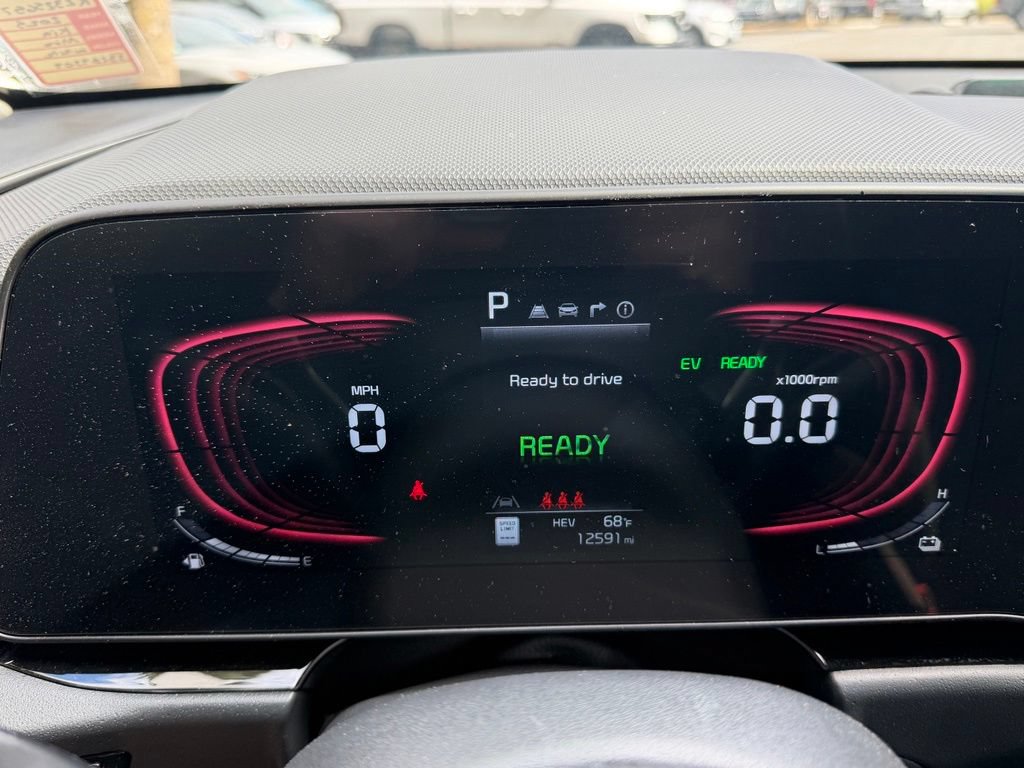 Certified 2025 Kia Niro EX w/ EX Cold Weather Package FWD image 15