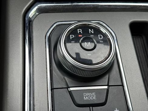 Used 2020 Ford Expedition XLT w/ Equipment Group 201A RWD image 27