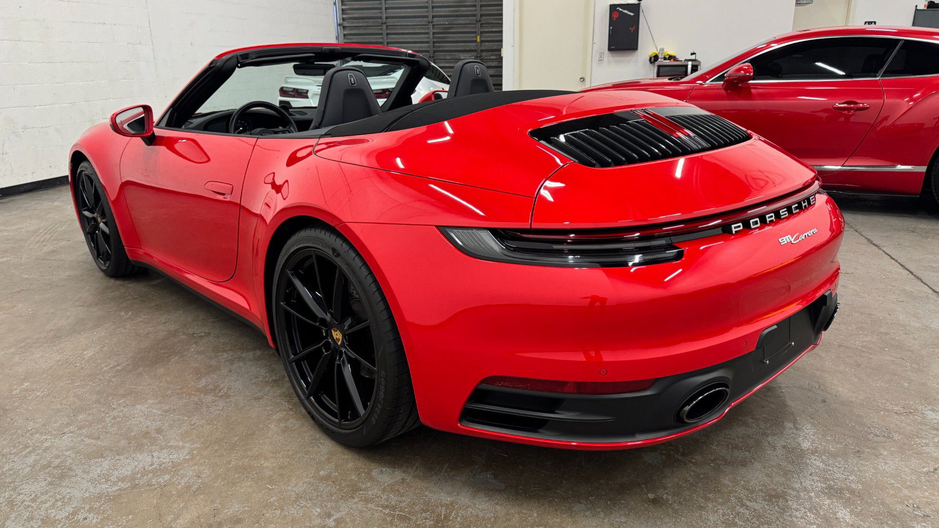 Used 2022 Porsche 911 Carrera RWD image 23