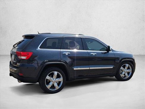 Used 2013 Jeep Grand Cherokee Overland AWD/4WD image 5