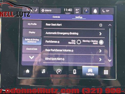 Used 2024 Jeep Grand Cherokee Laredo X w/ Luxury Tech Group I AWD/4WD image 29