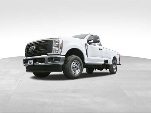 New 2026 Ford F350 XL w/ XL Chrome Package image 53