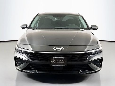 Used 2024 Hyundai Elantra SEL w/ Convenience Package FWD image 2
