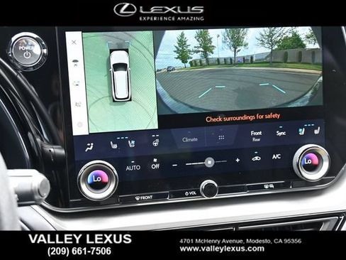 Used 2025 Lexus TX 500h AWD w/ Technology Package image 7