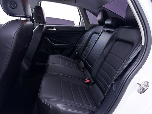 Used 2023 Volkswagen Jetta SE w/ Panoramic Sunroof Package FWD image 34
