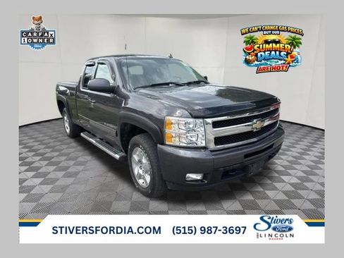 Used 2010 Chevrolet Silverado 1500 LTZ w/ Convenience Package AWD/4WD image 1
