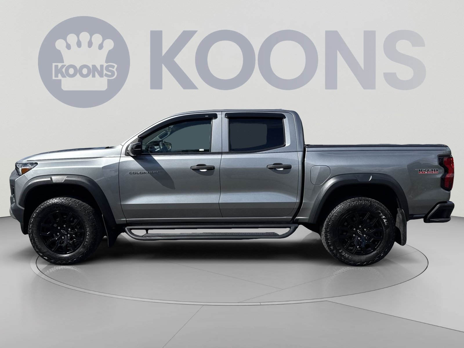 Used 2023 Chevrolet Colorado Trail Boss w/ Technology Package AWD/4WD image 7
