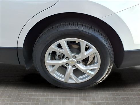 Used 2021 Chevrolet Equinox Premier image 5