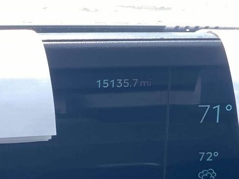 Certified 2024 Lincoln Nautilus Reserve w/ Equipment Group 202A image 34