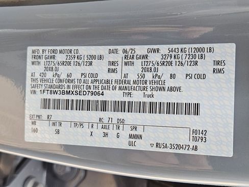New 2025 Ford F350 Lariat w/ Lariat Ultimate Package AWD/4WD image 23