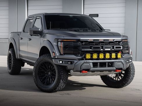 Used 2025 Ford F150 Raptor w/ Equipment Group 803A Raptor R AWD/4WD image 38