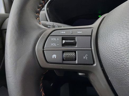 Used 2025 Honda CR-V Sport-L image 11