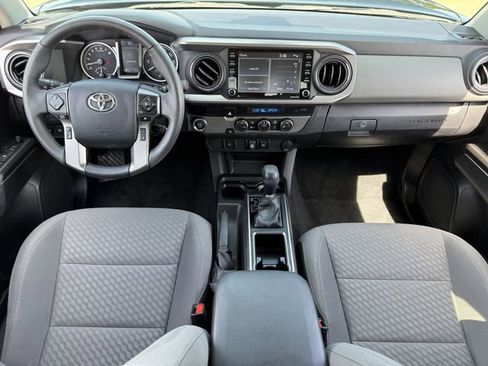 Used 2023 Toyota Tacoma SR5 RWD image 12