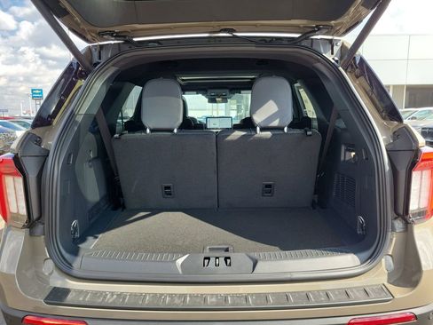 New 2026 Ford Explorer Tremor w/ Tremor Ultimate Package image 10