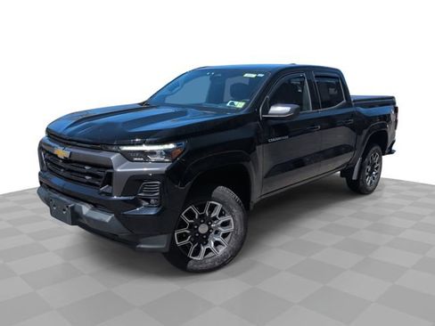 Used 2024 Chevrolet Colorado LT w/ LT Convenience Package III AWD/4WD image 1