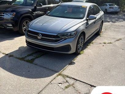 Used 2024 Volkswagen Jetta SE