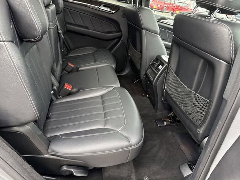 Used 2015 Mercedes-Benz GL 450 4MATIC image 13