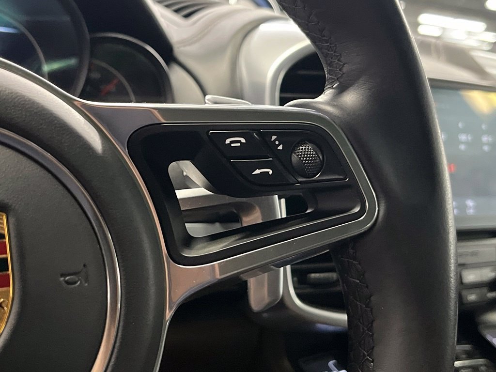 Used 2017 Porsche Cayenne S AWD/4WD image 27
