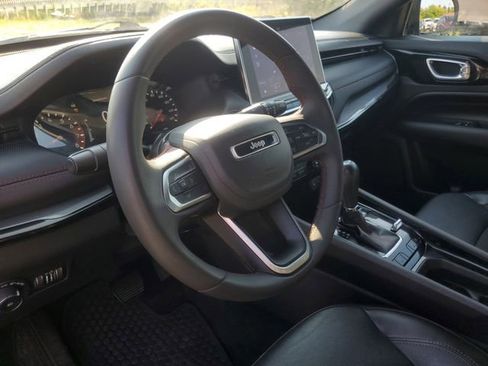 Used 2023 Jeep Compass Trailhawk image 16