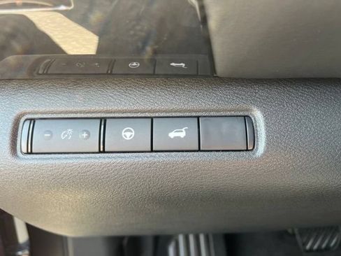 New 2026 Nissan Pathfinder SV w/ Cargo Package AWD/4WD image 23