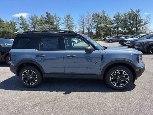 New 2026 Ford Bronco Sport Outer Banks AWD/4WD image 2