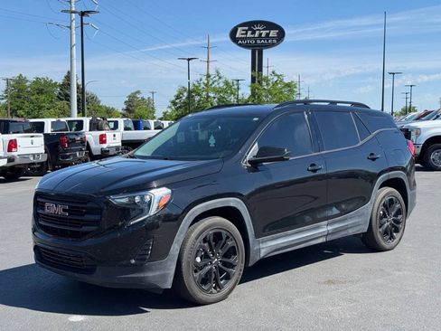 Used 2020 GMC Terrain SLE w/ Elevation Edition AWD/4WD image 3