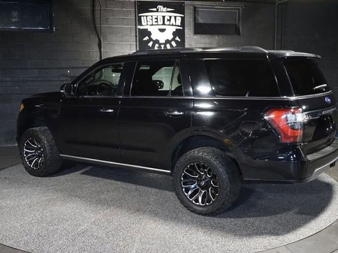 Used 2019 Ford Expedition Limited AWD/4WD image 3