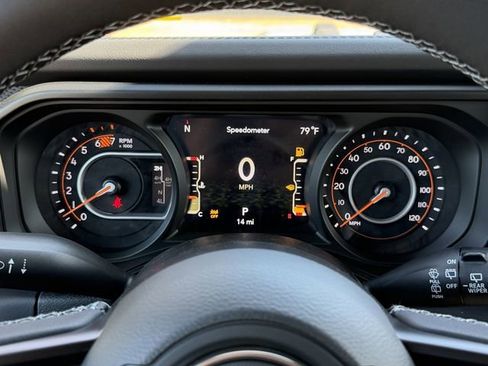 New 2026 Jeep Wrangler Unlimited Rubicon AWD/4WD image 27