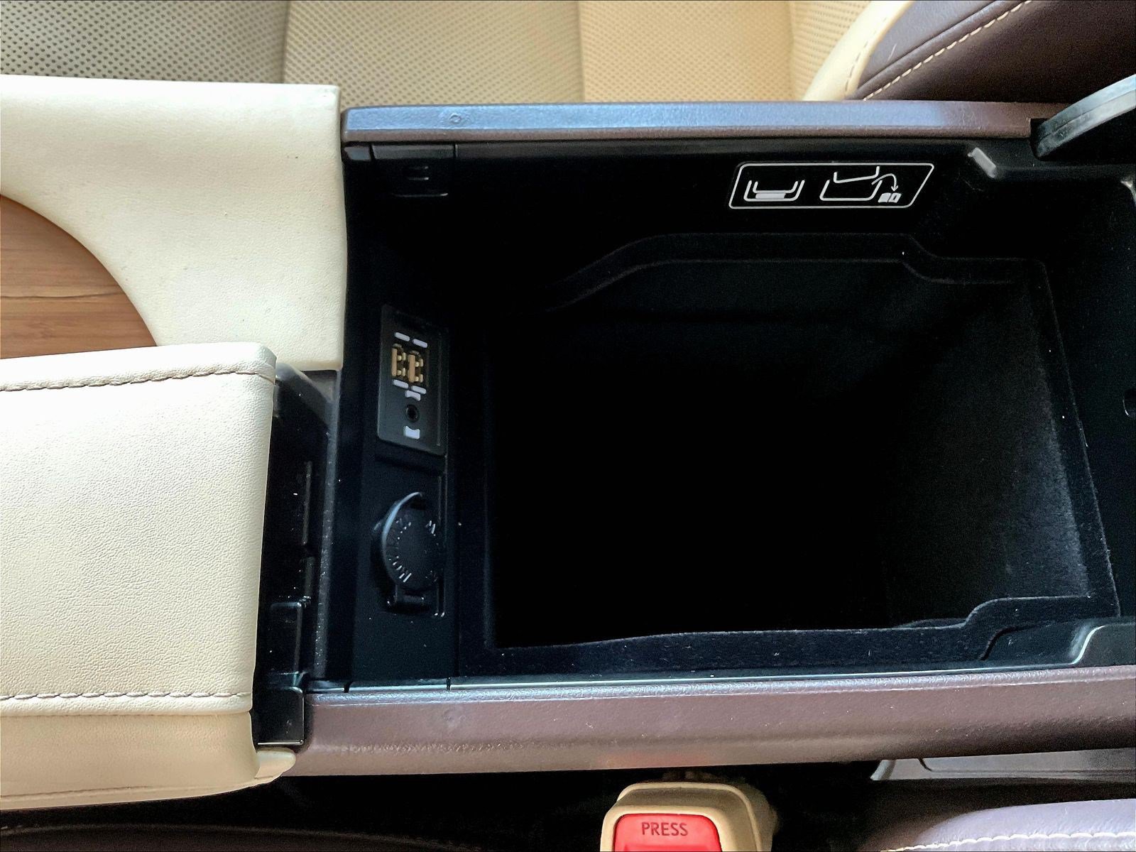 Used 2017 Lexus RX 350 AWD w/ Premium Package image 16