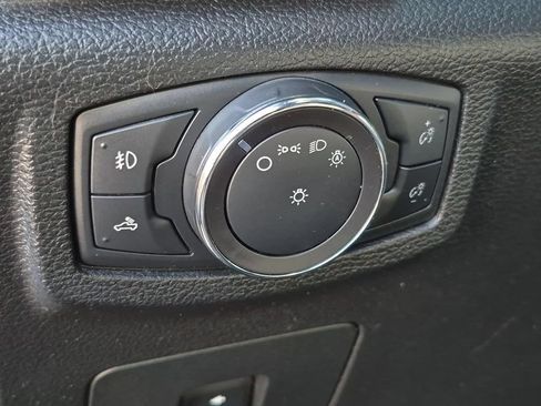 Used 2015 Ford F150 XLT w/ Equipment Group 302A Luxury RWD image 10