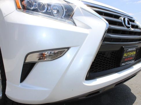 Used 2016 Lexus GX 460 w/ Comfort Package AWD/4WD image 5
