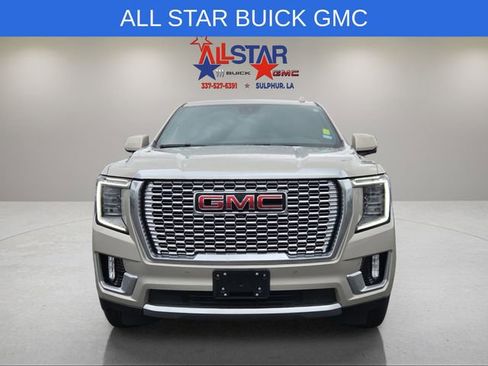 Used 2023 GMC Yukon XL Denali w/ LPO, Floor Liner Package image 2