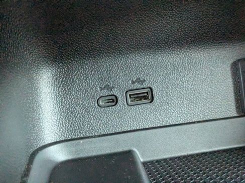 New 2026 Chevrolet Traverse RS w/ LPO, Floor Liner Package image 22