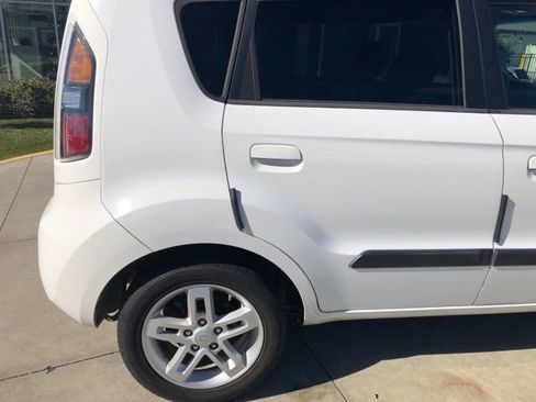 Used 2010 Kia Soul + image 15