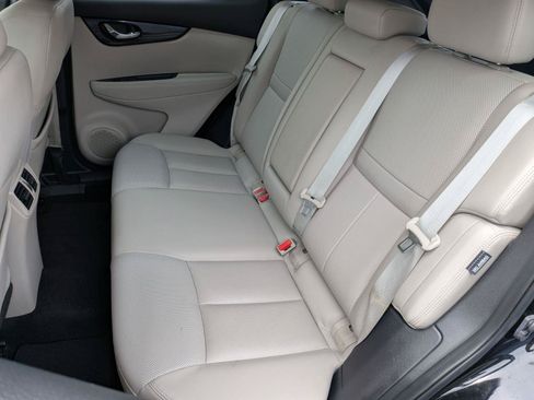 Used 2021 Nissan Rogue Sport SL AWD/4WD image 29