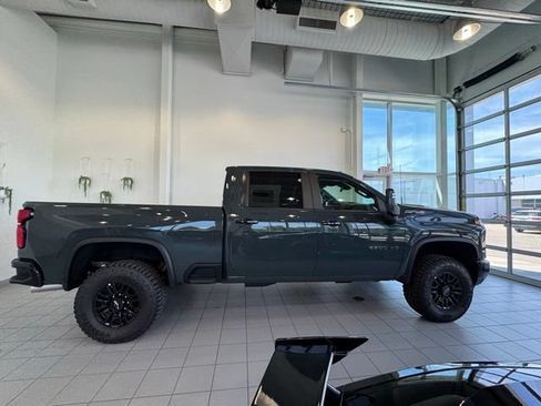 New 2026 Chevrolet Silverado 2500 ZR2 AWD/4WD image 29