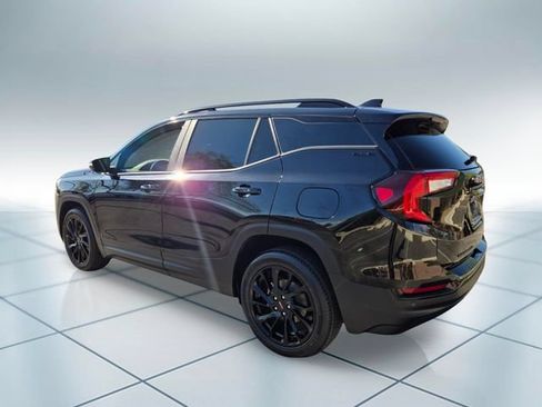 Used 2023 GMC Terrain SLE w/ Elevation Edition AWD/4WD image 8