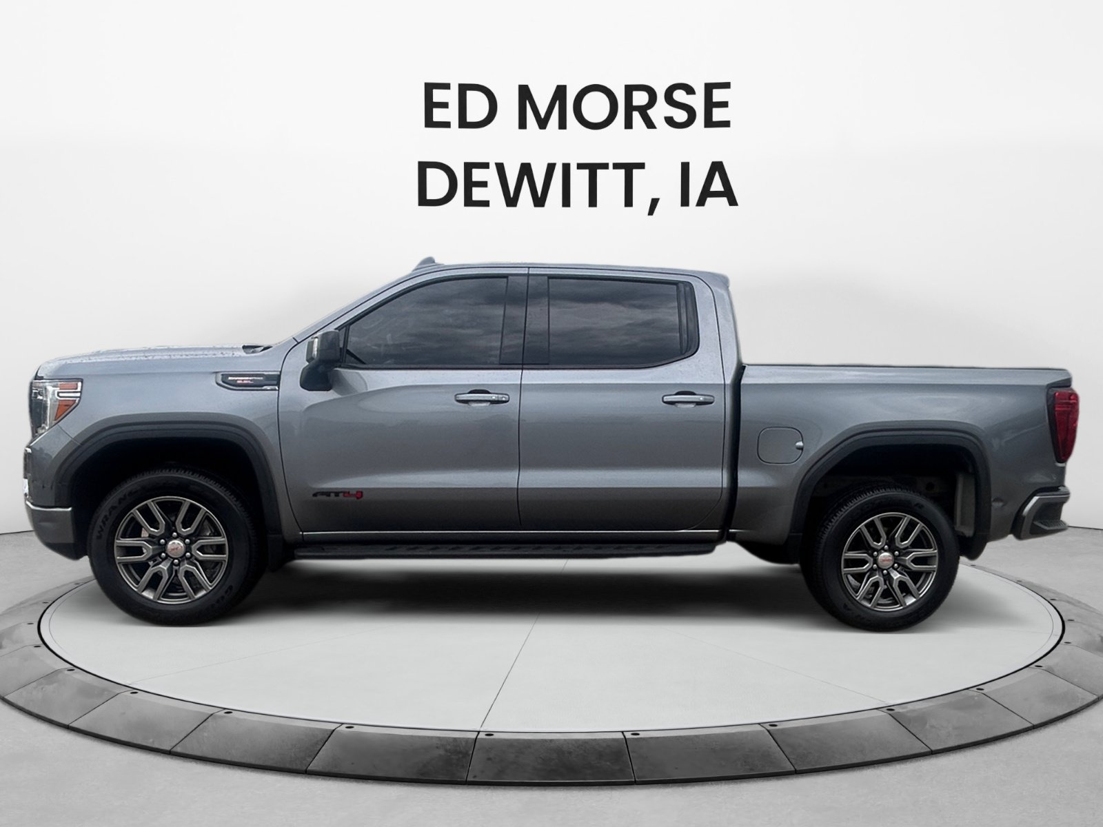Used 2021 GMC Sierra 1500 AT4 w/ AT4 Premium Package AWD/4WD image 2