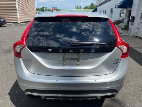 Used 2018 Volvo V60 T5 Cross Country w/ Convenience Package AWD/4WD image 23