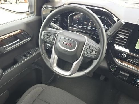 Used 2024 GMC Sierra 1500 SLE w/ Preferred Package image 37