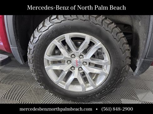 Used 2022 GMC Sierra 1500 SLT w/ SLT Premium Plus Package image 16