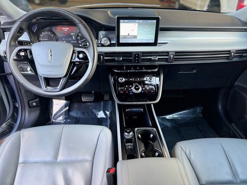 Used 2022 Lincoln Corsair AWD w/ Equipment Group 101A image 11