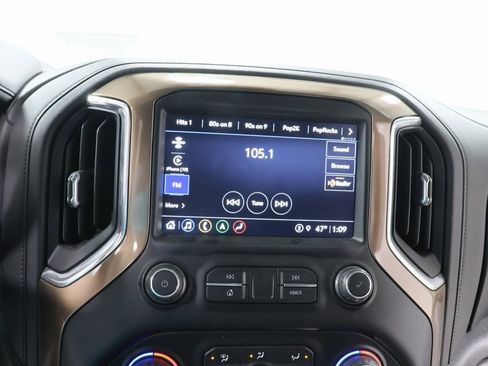 Used 2021 Chevrolet Silverado 2500 High Country image 10