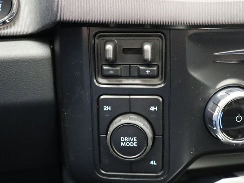 New 2026 Ford F450 Platinum w/ FX4 Off-Road Package image 38