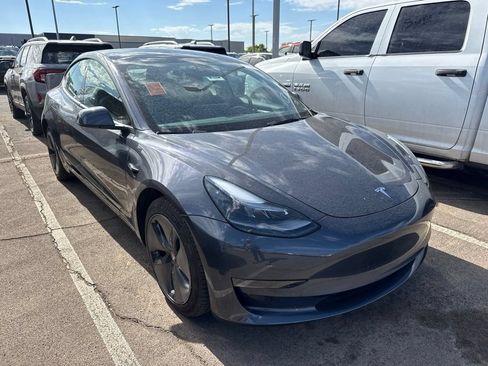 Used 2023 Tesla Model 3 Standard Range RWD image 1
