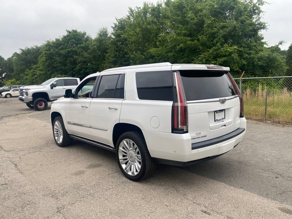 Used 2019 Cadillac Escalade Platinum AWD/4WD image 6