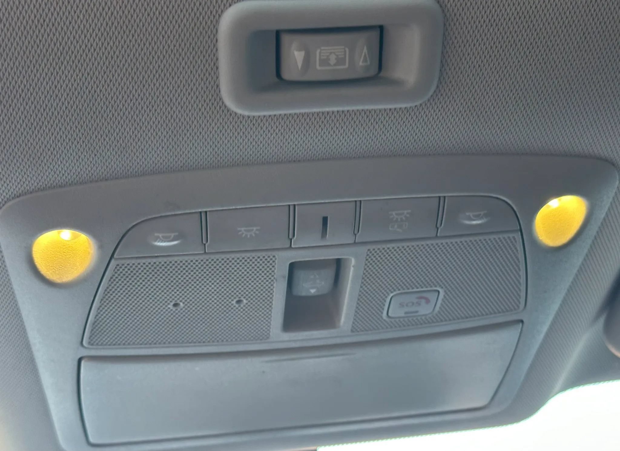 Used 2019 Nissan Pathfinder SL FWD image 22