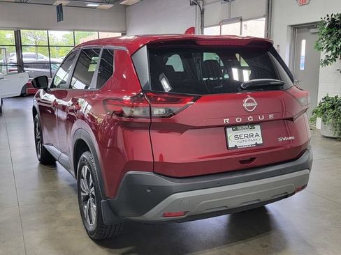 Used 2023 Nissan Rogue SV AWD/4WD image 7